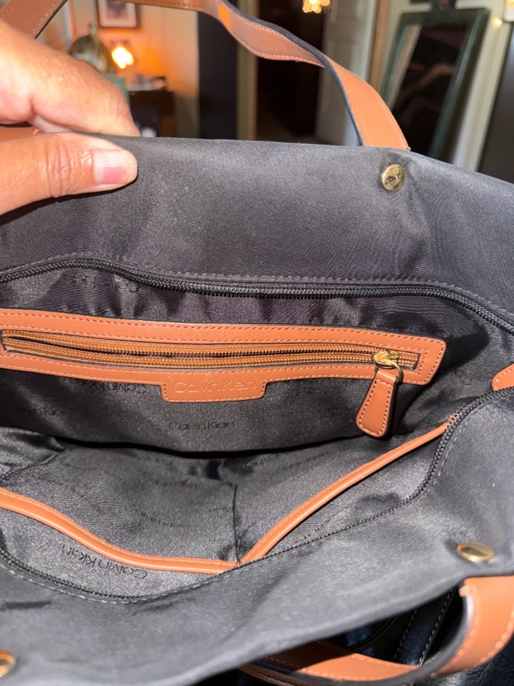 Purse - Picture 3 of 3